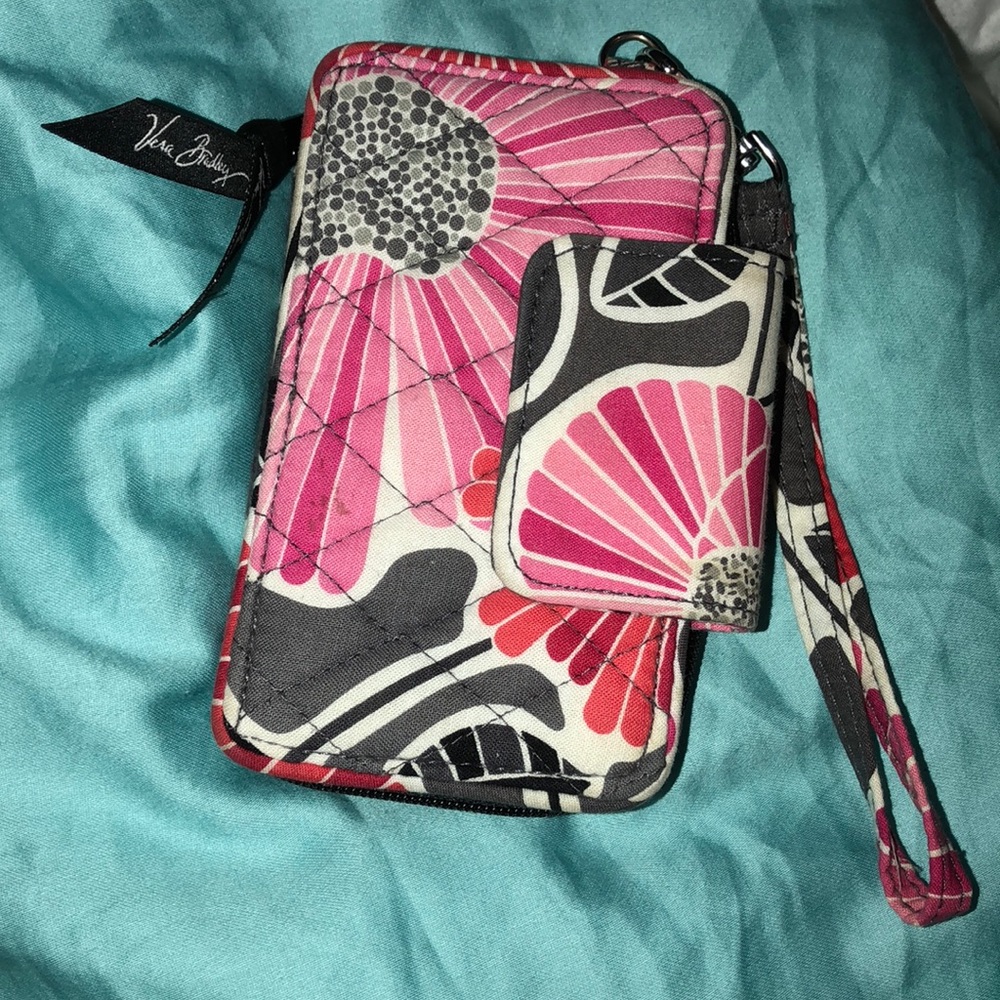 Unused floral Vera Bradley wristlet